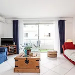 New 2 Bed In Antibes, 5 Min Walk To The Lägenhet Antibes
