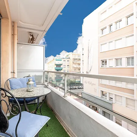 Апартаменты New 2 Bed In Antibes, 5 Min Walk To The