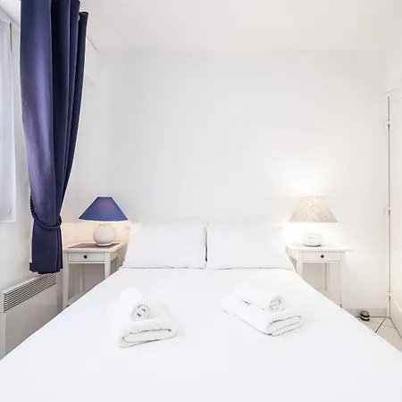 Апартаменты New 2 Bed In Antibes, 5 Min Walk To The Антиб