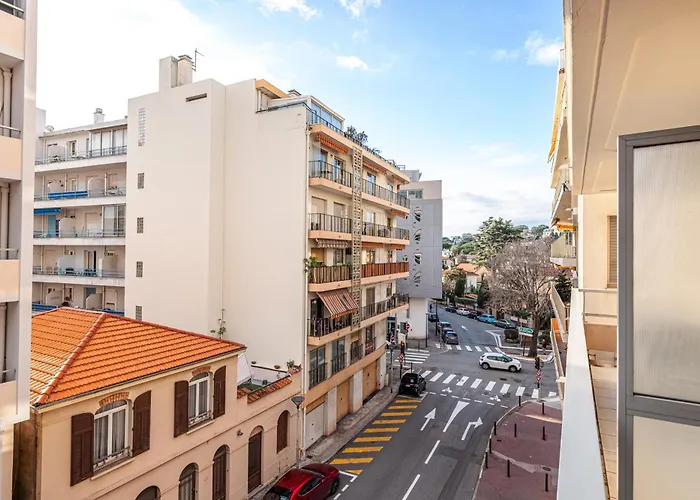 Lejlighed New 2 Bed In Antibes, 5 Min Walk To The *