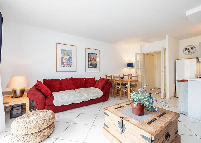 New 2 Bed In Antibes, 5 Min Walk To The Daire